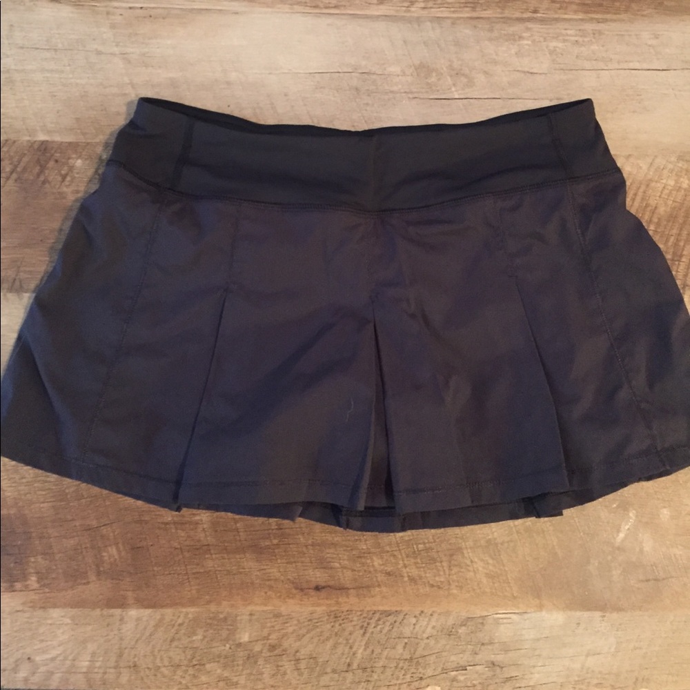 Lulu skort